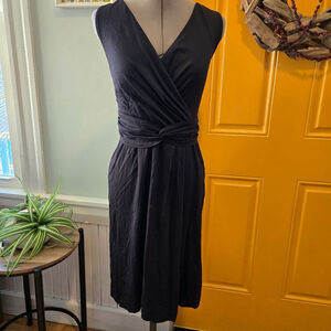 Talbots sz 12 Stretch Sleeveless Flattering Nylon Jersey Knit Little Black Dress